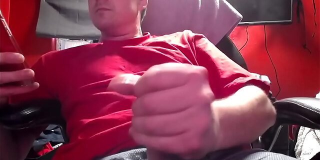 big cock,cum,cumshot,facial,masturbation,solo,webcam