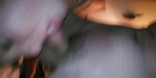 blowjob,brunette,wife